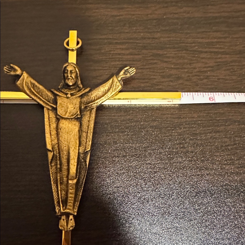 Gold Crucifix Wall Decor - Picture 5 of 8
